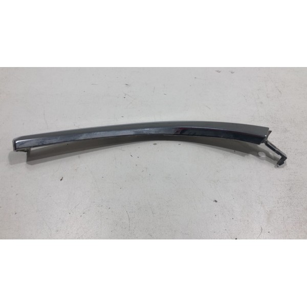 Moldura Superior Parachoque Esquerdo Outlander 2016 Á 2019 Cromado