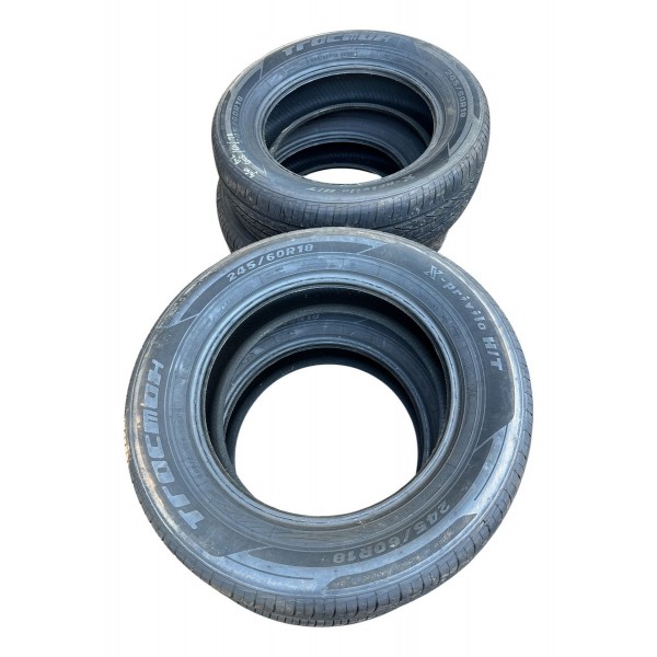 Jogo 4 Pneus Tracmax X-privilo Aro 18 S10 245/60r18 A1