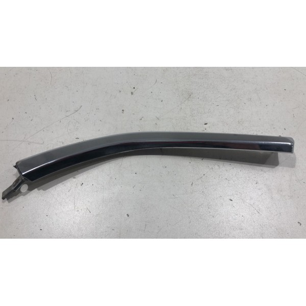 Moldura Superior Parachoque Direito Outlander 2016 Á 2019 Cromado