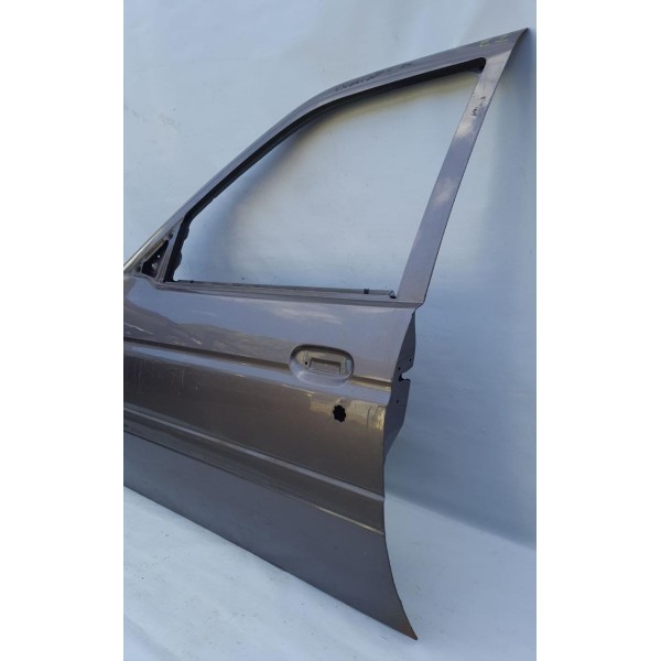 Porta Dianteira Esquerda Escort Zetec 4 Portas