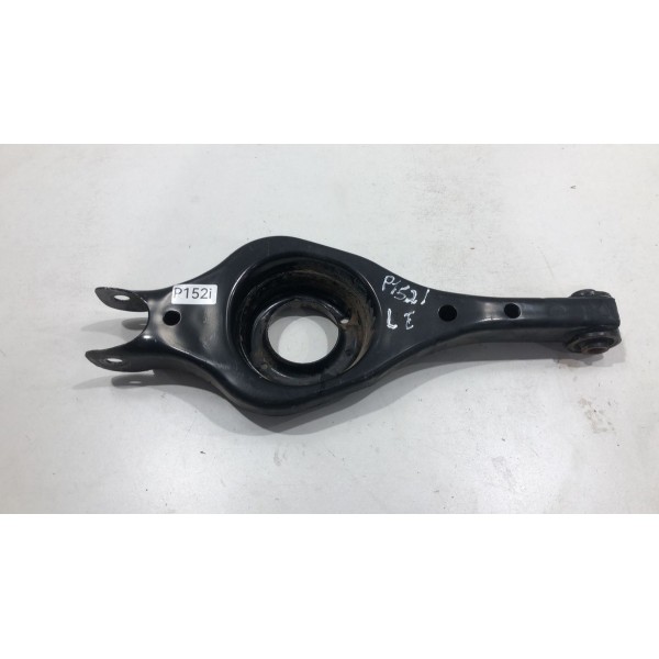 Bandeja Balança Traseira Esquerda Azera 3.3 16v 2008 A 2011