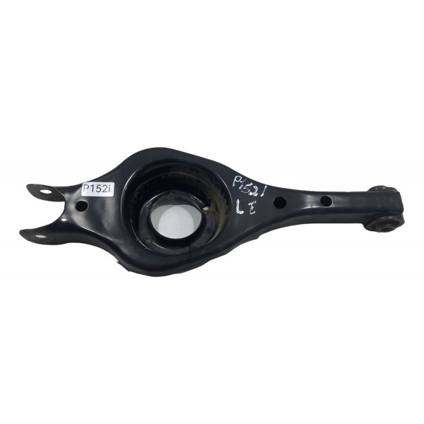 Bandeja Balança Traseira Esquerda Azera 3.3 16v 2008 A 2011