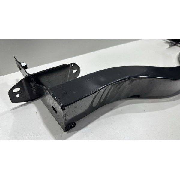 Alma Parachoque Traseira Jeep Commander 2022 A 2024 Original