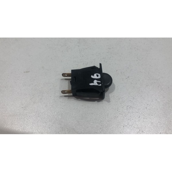 Sensor Interruptor Luz Porta Luvas Hyundai Ix35 2011 Á 2019 Preto