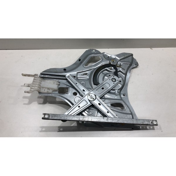 Maquina Vidro Dianteira Esquerda Hyundai Ix35 2013 Sem Motor Prateado