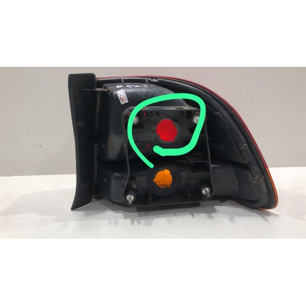 Lanterna Honda Civic 1996 Á 1999 Lado Esquerdo Com Detalhe Esquerdo/motorista Vermelho