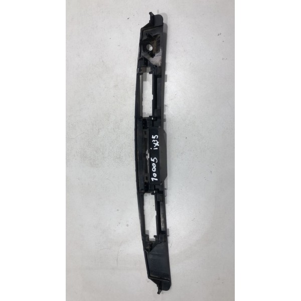 Moldura Régua Luz Placa Hyundai Ix35 2012 2013 2014 2015 16 Preto