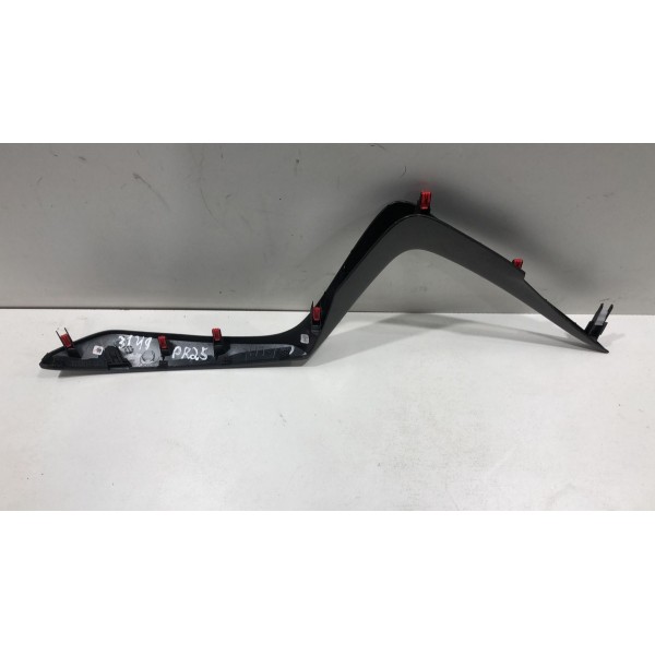 Moldura Friso Esquerdo Painel Central Toyota Yaris 2023 Á 24 Cinza-escuro