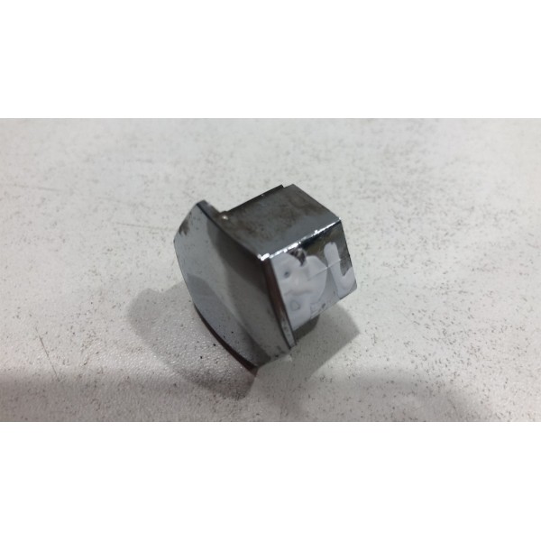 Capa Parafuso Roda Peugeot 2008 2020 2021 Original Cromado