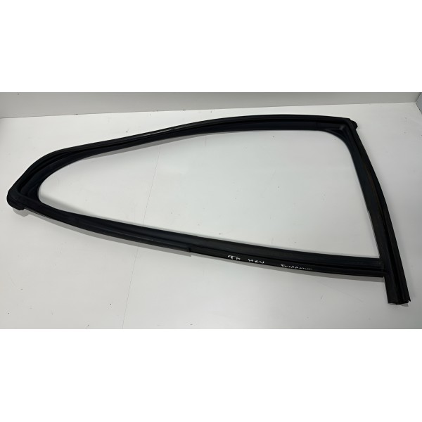 Canaleta Borracha Vidro Hrv 2015/2020 Traseiro Esquerdo