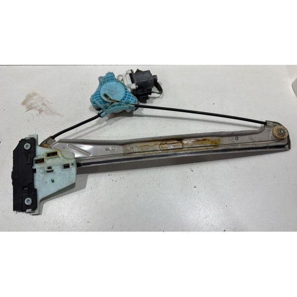 Máquina De Vidro Porta Dianteir Dir Fox Spacefox 2006 A 2022