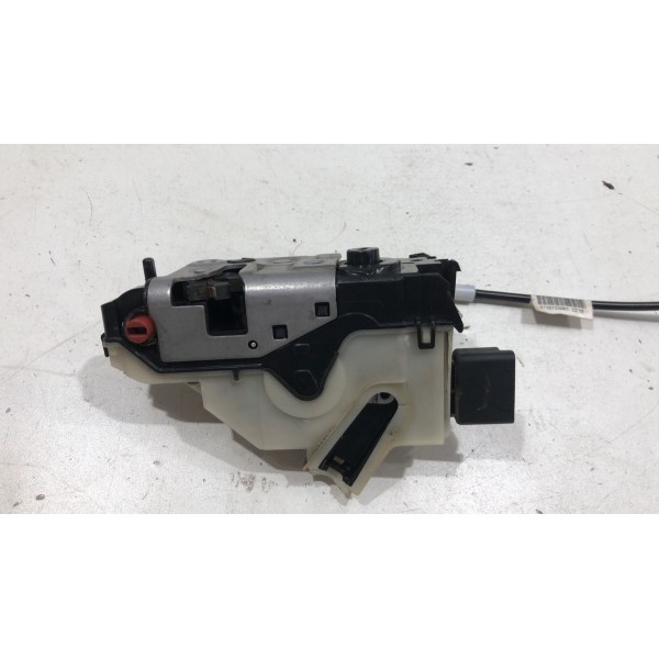 Fechadura Porta Traseira Direita Peugeot 2008 981020968000