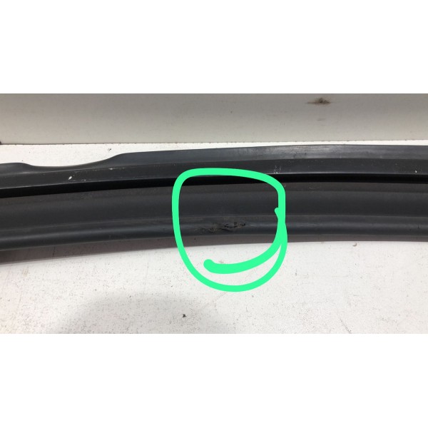 Borracha Canaleta Dianteira Esquerda Peugeot 2008 2016/2021
