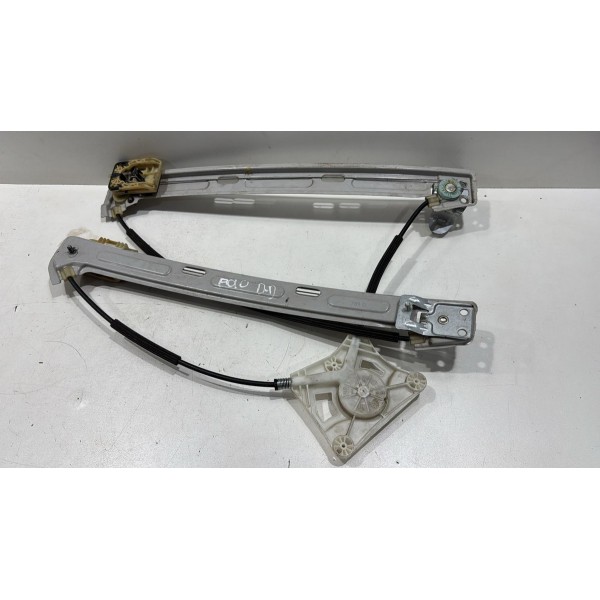 Máquina De Vidro Dianteira Direita Vw Polo 17/24 6ea837462