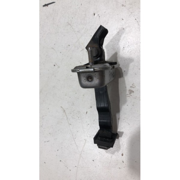 Limitador Porta Dianteiro Esquerdo Peugeot 2008 2019/2021