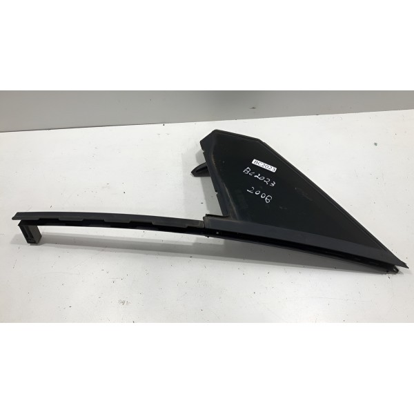 Vidro Fixo Porta Dianteira Esquerda Peugeot 2008 9800379580