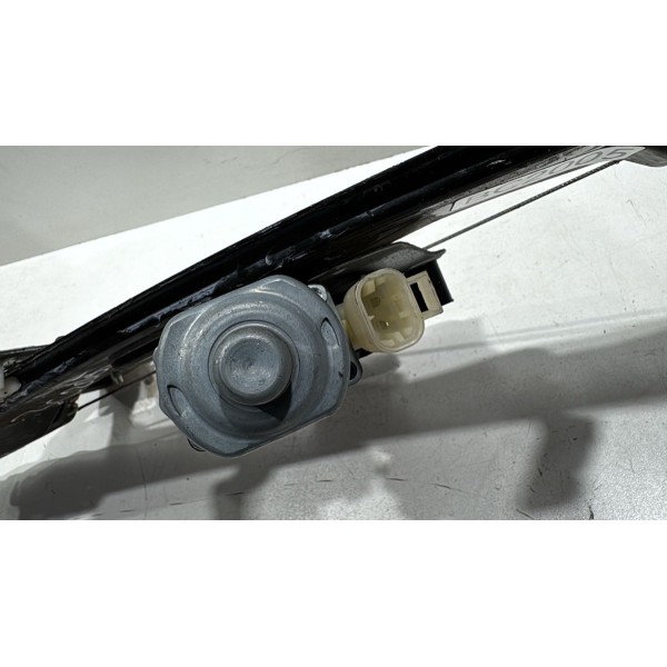 Máquina Vidro Dianteiro Direito Gm Cobalt Onix 2013 / 2015