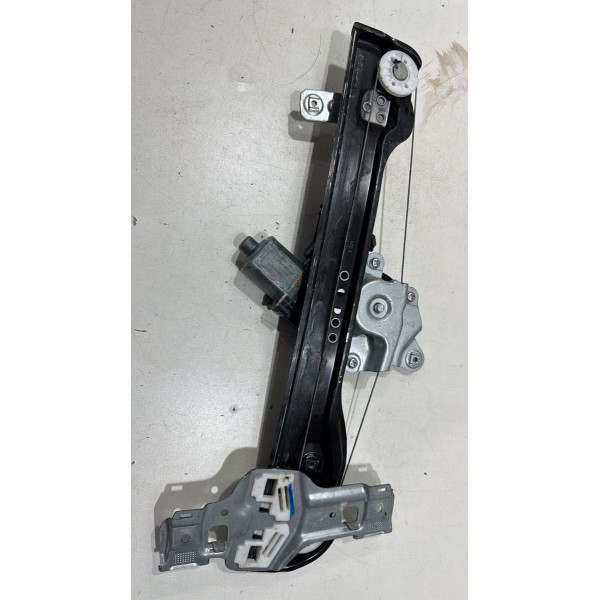 Máquina Vidro Porta Dianteira Esquerda Chevrolet Onix 17/19