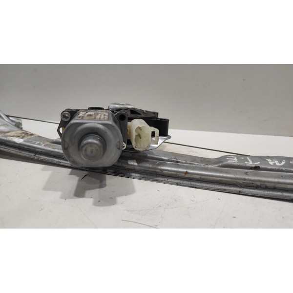 Máquina Vidro Traseira Esquerda Elétrico Spin 2013/2017