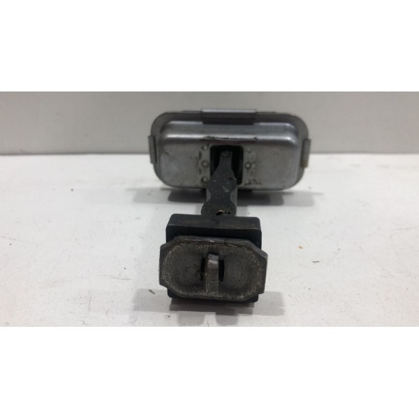 Limitador Porta Dianteira Direita Peugeot 2008 2020 2021