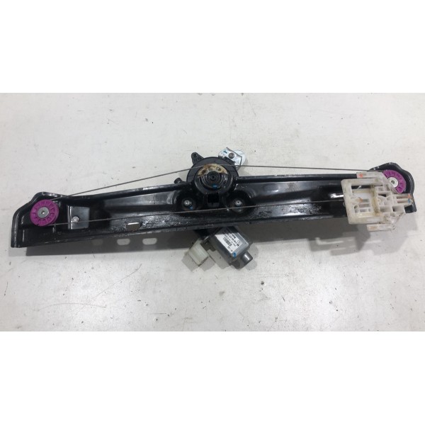 Máquina Vidro Dianteiro Direito Fiat Argo 2017 2024