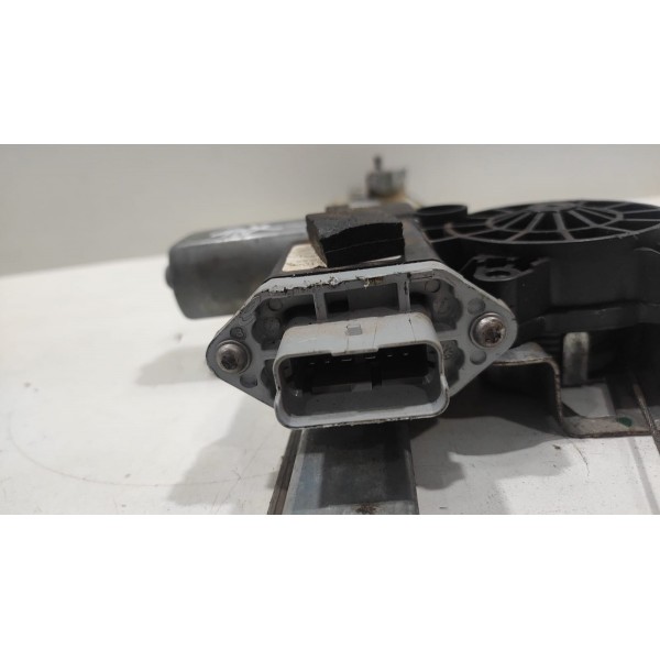 Máquina De Vidro Traseira Esquerda Logan Sandero 2014/2021