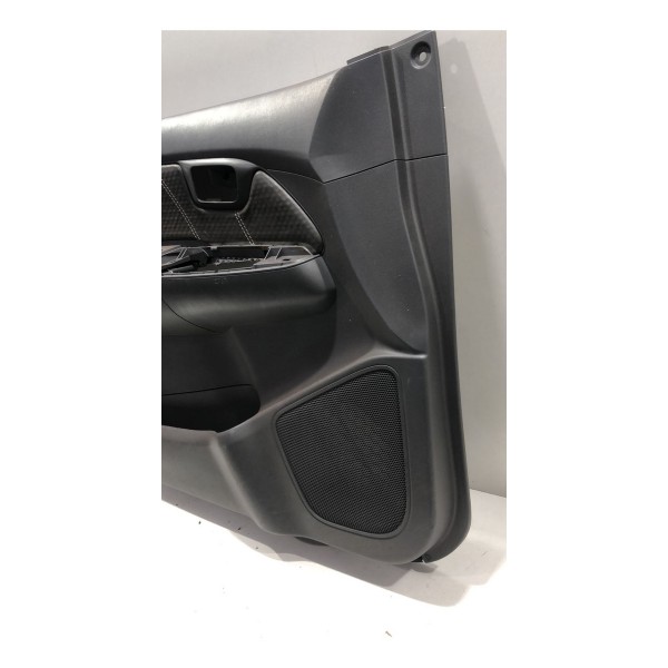 Forro Porta Dianteiro Esquerdo Hilux 2009 Á 2015 Detalhe Cinza-escuro