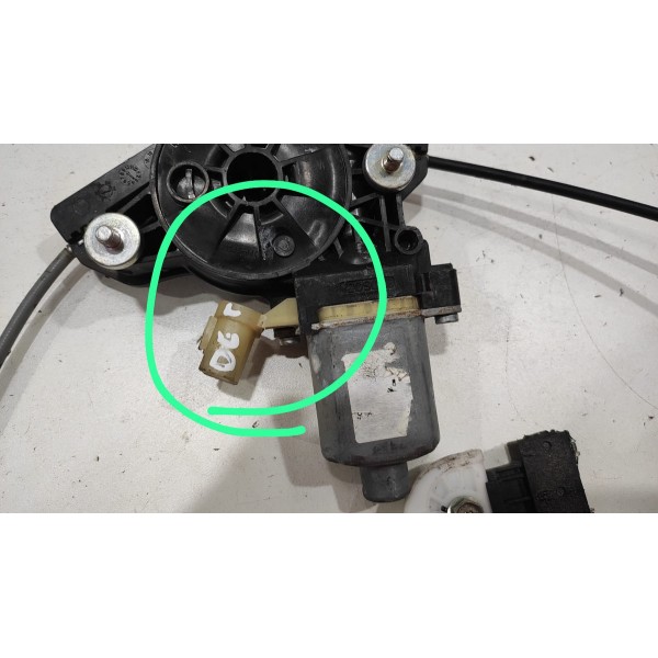 Máquina Vidro Elétrico Traseiro Direito Hb20 2020 À 2024