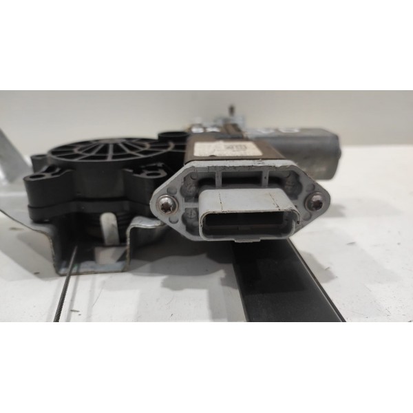 Máquina Vidro Dianteira Direita Sandero Logan 2014 Á 2020