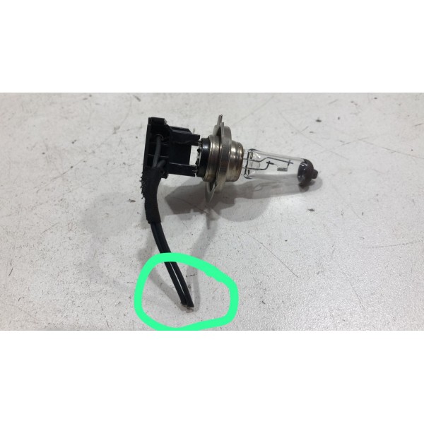 Plug Lâmpada Farol Peugeot 2008 2020 21 2 Fios Compar Modelo