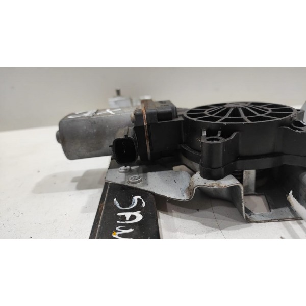 Maquina Vidro Eletrico Diant Esquerda Sandero Logan 2015/21