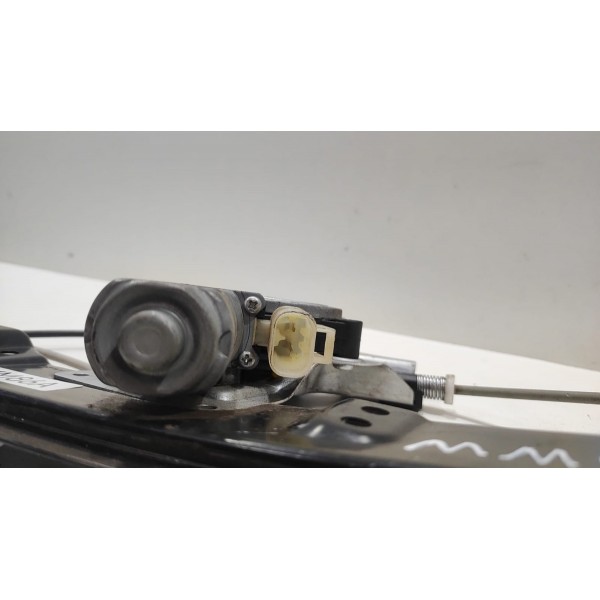 Máquina Vidro Dianteira Direita Gm Agile Montana 2011 Á 2017