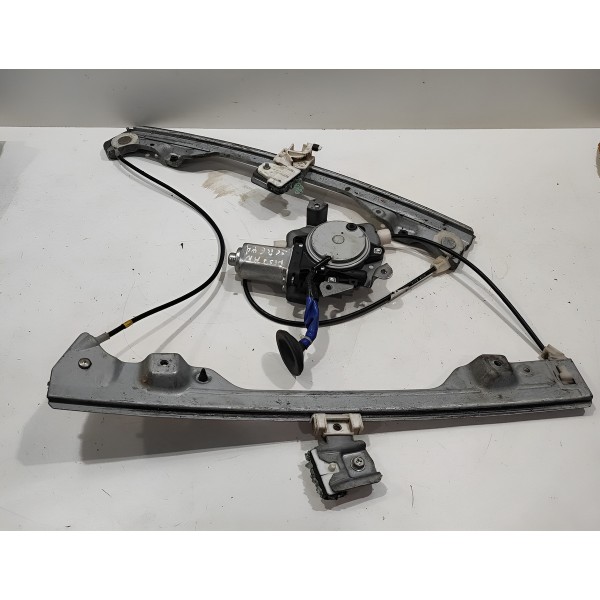 Máquina Vidro Dianteiro Direito Infiniti Fx35  2007 2008