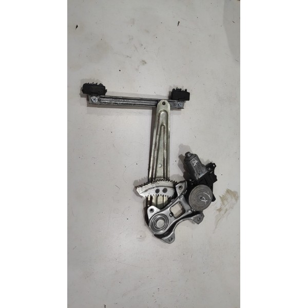 Máquina Vidro Traseira Direita Nissan Livina 2010/2014