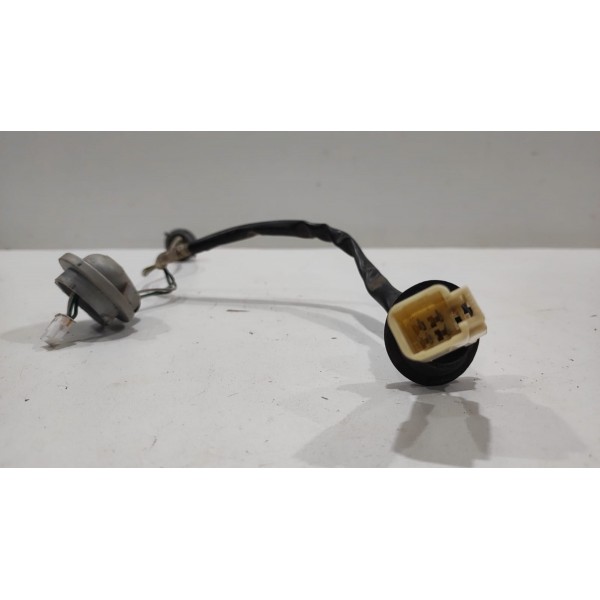 Chicote Lanterna Traseira De Led Outlander 2016 Original Ambos Lados Vermelho