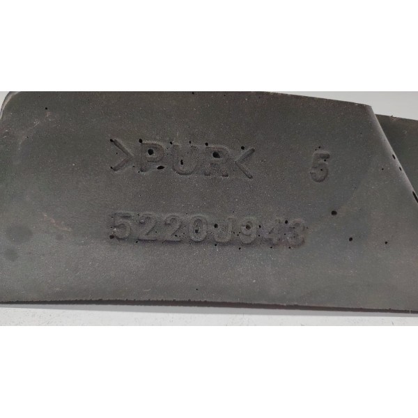 Isolador Paralama Diant Esq Outlander 16/19 5220j943 Detalhe