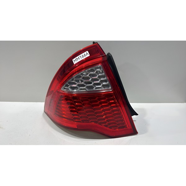 Lanterna Traseira Esquerda Ford Fusion 2010 2011 2012 Esquerdo/motorista Vermelha