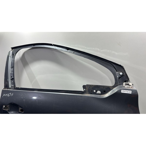 Porta Dianteira Direita Peugeot 2008 2015/2021 Dianteira Direita Chumbo