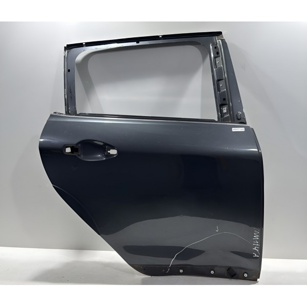 Porta Traseira Direita  Peugeot 2008 Ano 2015 A 2019 Detalhe Traseira Direita Grafite