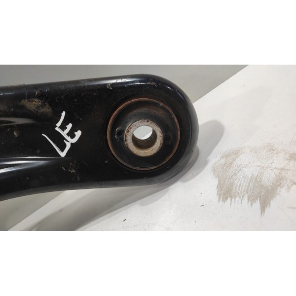 Bandeja Dianteira Esquerda Peugeot 2008 2017/2021