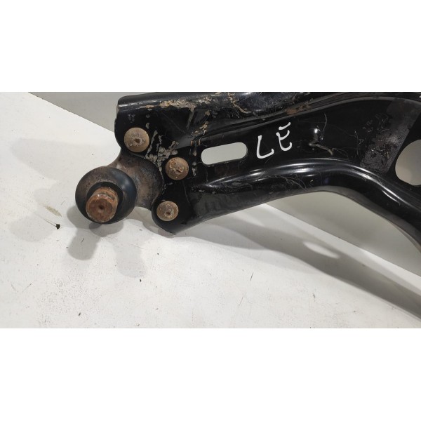 Bandeja Dianteira Esquerda Peugeot 2008 2017/2021