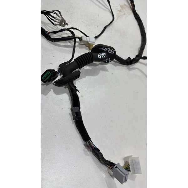 Chicote Tampa Porta Malas Kia Sportage 2.0 2011 2012 2013 Preto