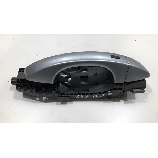 Maçaneta Dianteira Direita Vw Nivus 2021 2022 2023 2024 - Prateado - Dianteira