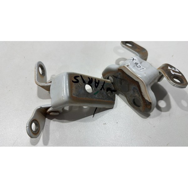 Dobradiças Porta Traseira Esquerda Toyota Yaris 2023 2024 Branco