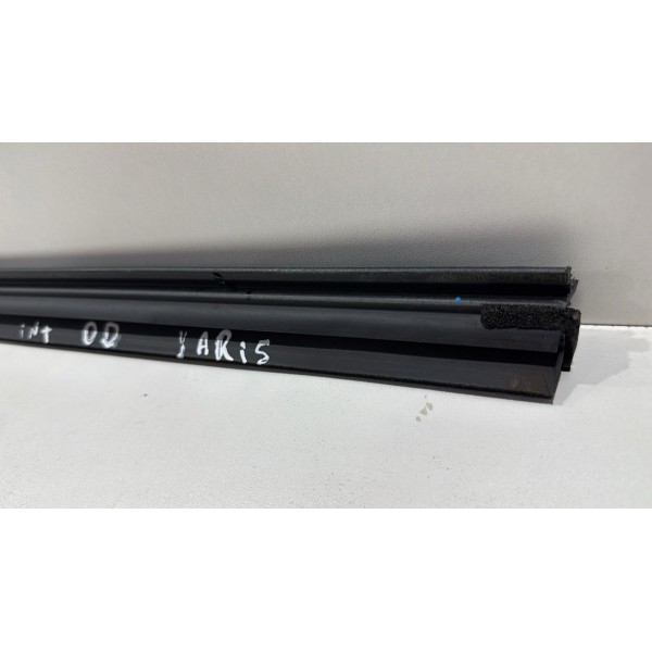 Pestana Interna Dianteira Direita Toyota Yaris 2022/2024