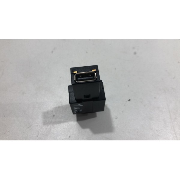 Entrada Usb Console Central Nivus Polo Up Tcross Virtus 2023 Preto