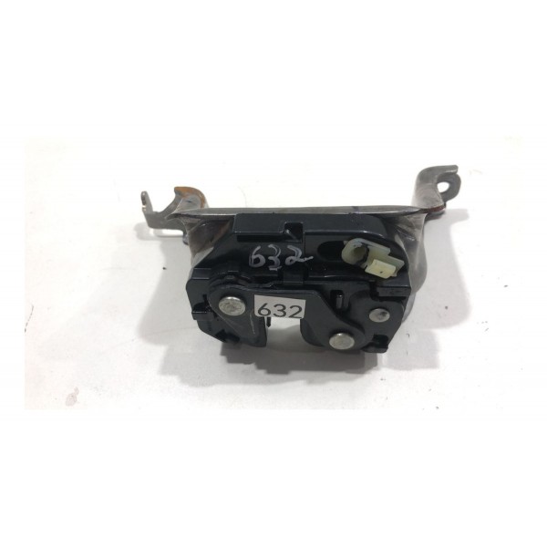 Trava Fechadura Banco Direito Toyota Yaris 2023 2024 Orig.