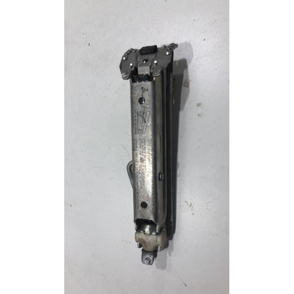 Macaco Joelho Audi A4 1995 Á 1999 8d0011131d