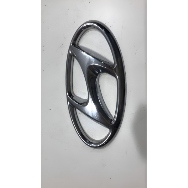 Emblema Cromado Grade Radiador Hyundai Hb20 2023 24 Detalhe - Cromado