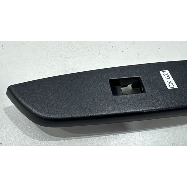 Moldura Botão Vidro Dianteiro Direito Toyota Yaris 2019 2020